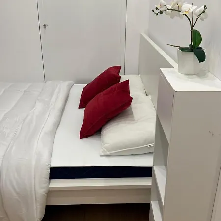 Casa Achille - Piazza Bologna *