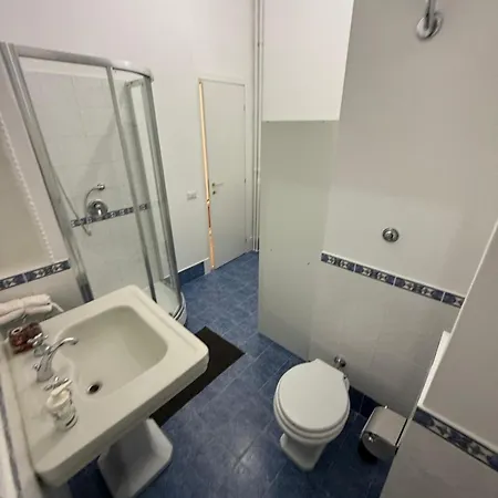 Casa Achille - Piazza Bologna Appartement *