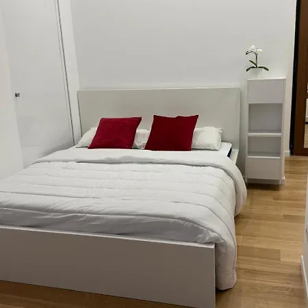 Casa Achille - Piazza Bologna 로마