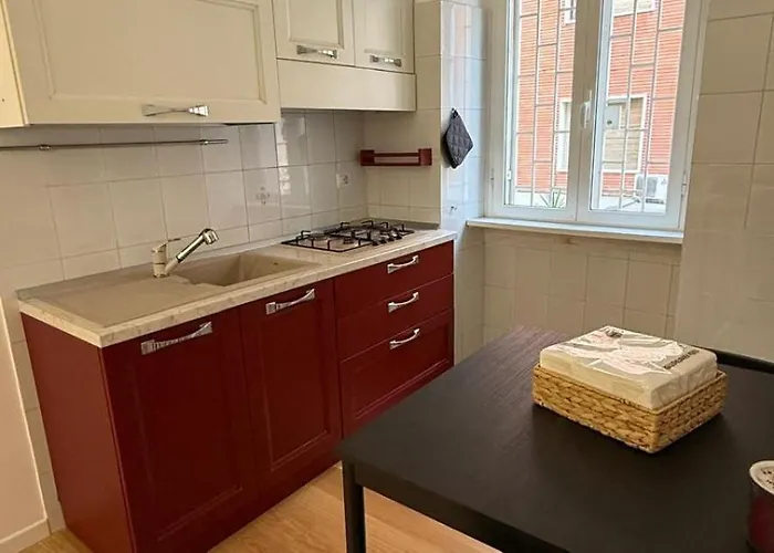 Casa Achille - Piazza Bologna 아파트